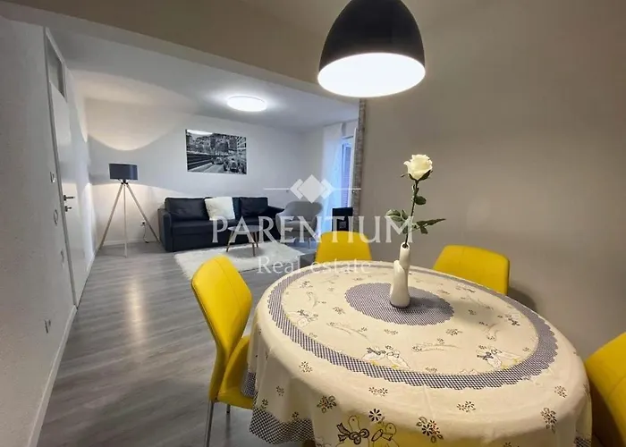 Apartment Ronaldo