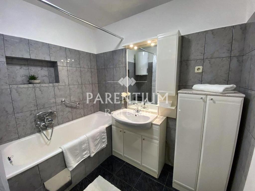 Ronaldo Apartma Porec